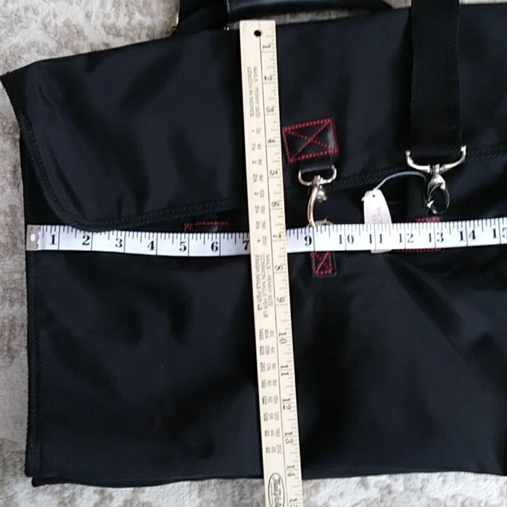 Victoria's Secret Expandable Weekender Overnight Getaway Bag FLAW - Picture 14 of 16